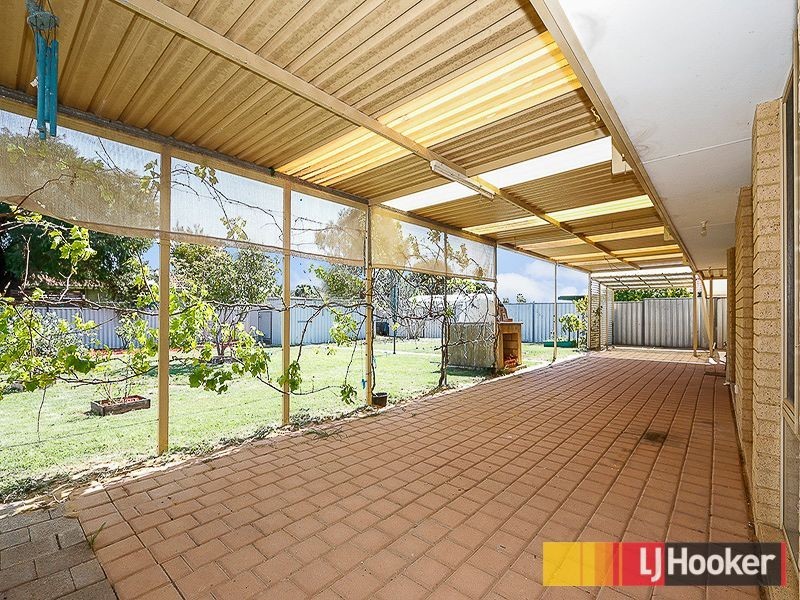 9 Caley Place, Two Rocks WA 6037