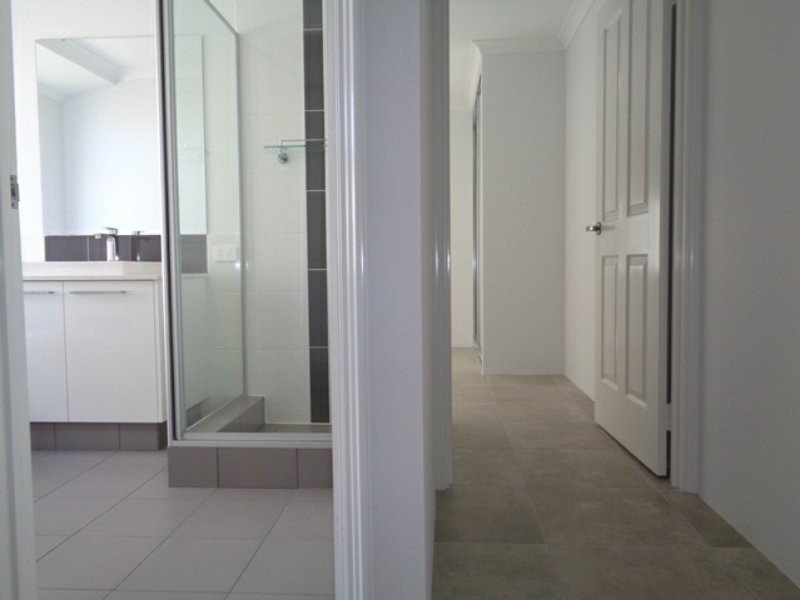 13 Thistle Way, Two Rocks WA 6037