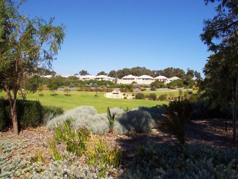 21 Chittick Way, Yanchep WA 6035