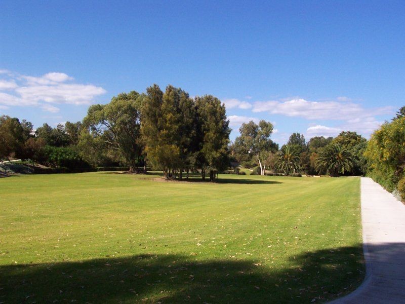 21 Chittick Way, Yanchep WA 6035