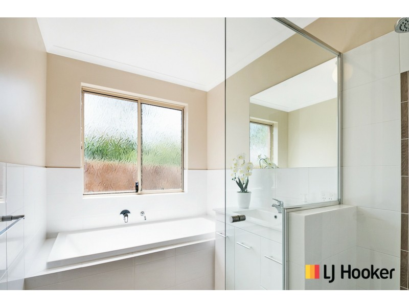 19 Russley Grove, Yanchep WA 6035