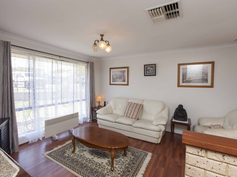 1 Genesta Place, Two Rocks WA 6037