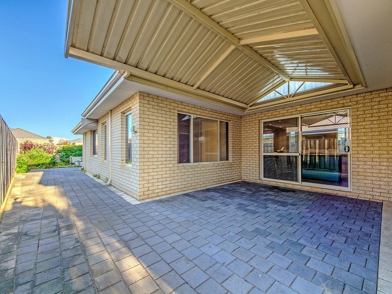 48 Beachside Parade, Yanchep WA 6035