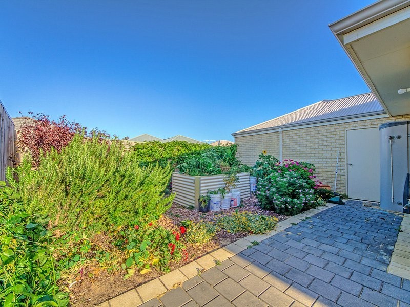 48 Beachside Parade, Yanchep WA 6035