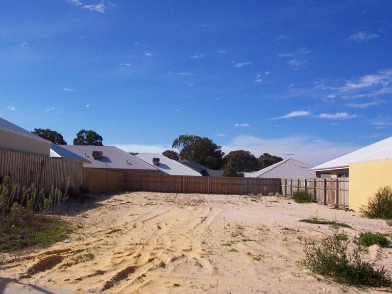 22 Leisure Way, Yanchep WA 6035