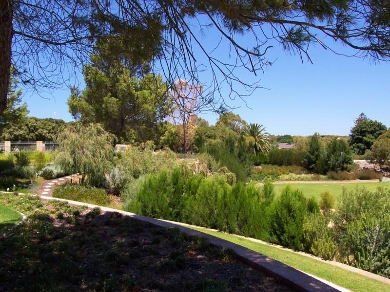 22 Leisure Way, Yanchep WA 6035