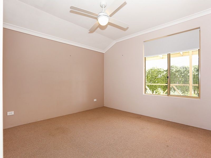 44B Leichhardt Drive, Two Rocks WA 6037