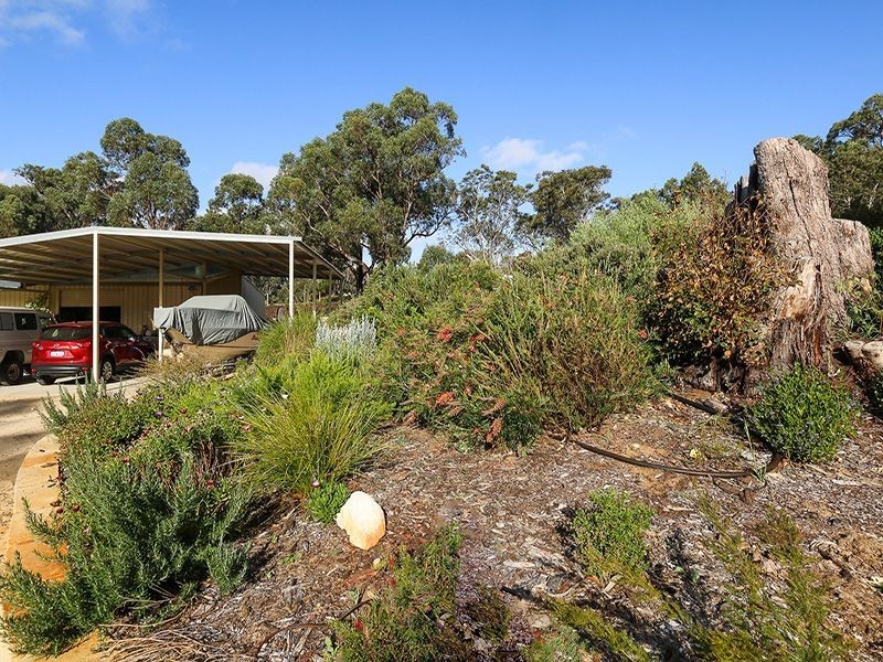 54 Bushwood Follow, Two Rocks WA 6037