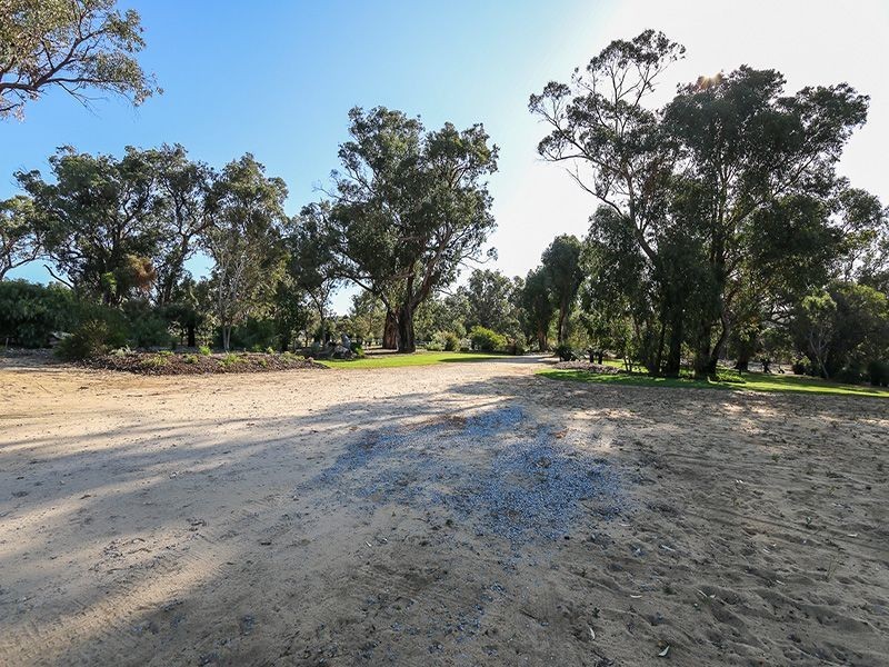 54 Bushwood Follow, Two Rocks WA 6037