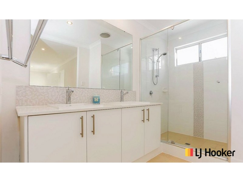 19 Seaside Avenue, Yanchep WA 6035