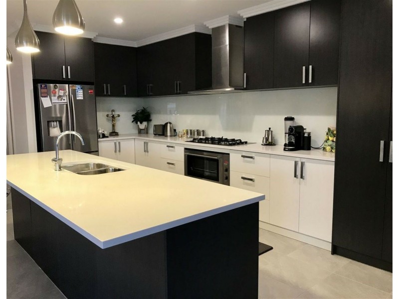 9 Lookout Drive, Yanchep WA 6035