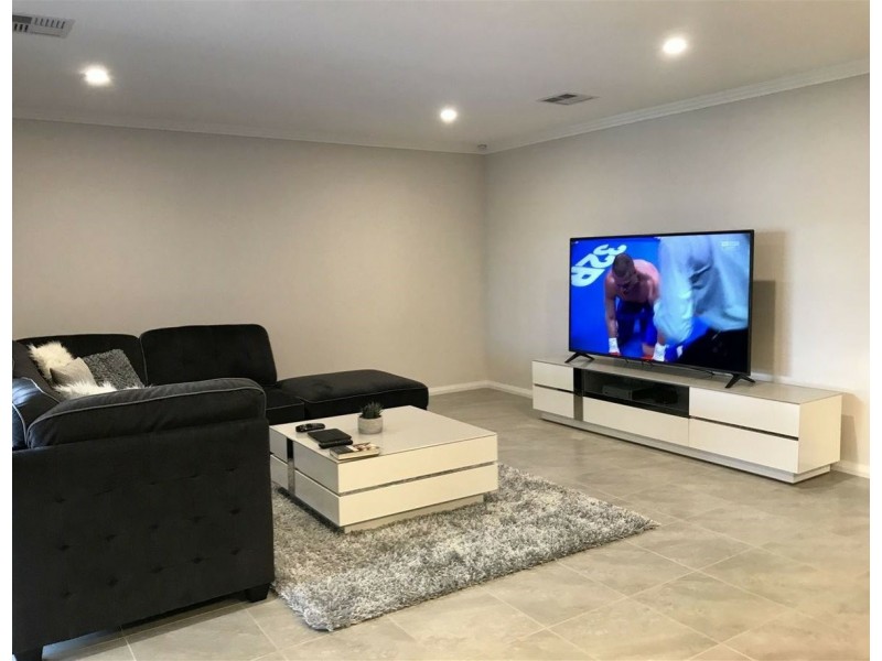 9 Lookout Drive, Yanchep WA 6035