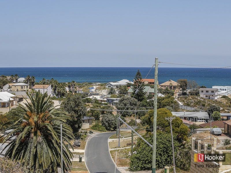 42 Hackney Way, Yanchep WA 6035
