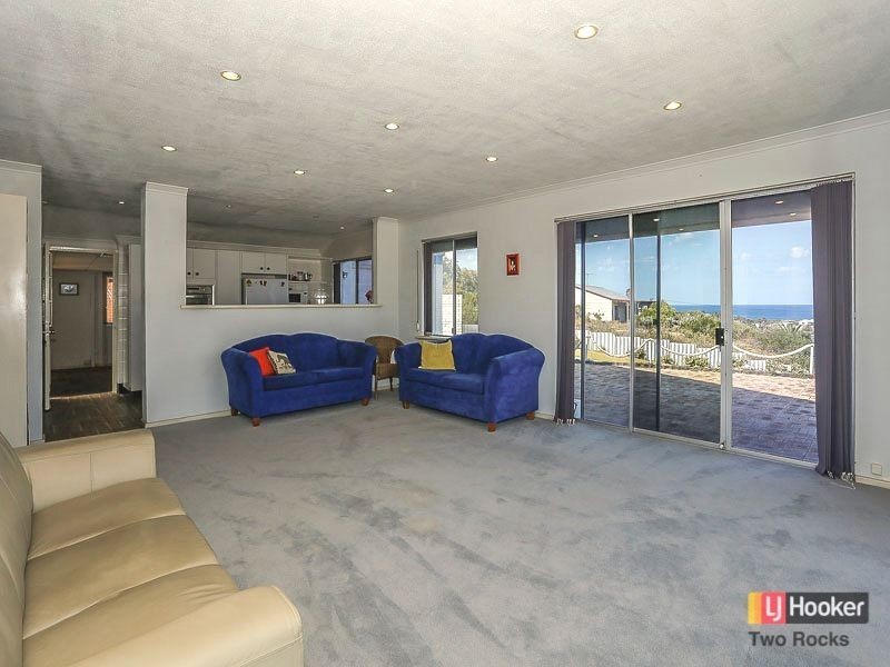 42 Hackney Way, Yanchep WA 6035