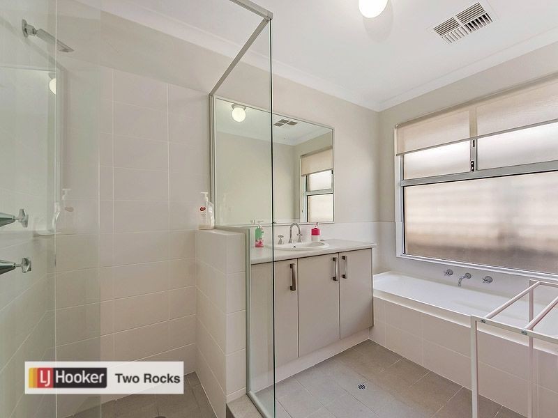 42 Spinifex Loop, Yanchep WA 6035