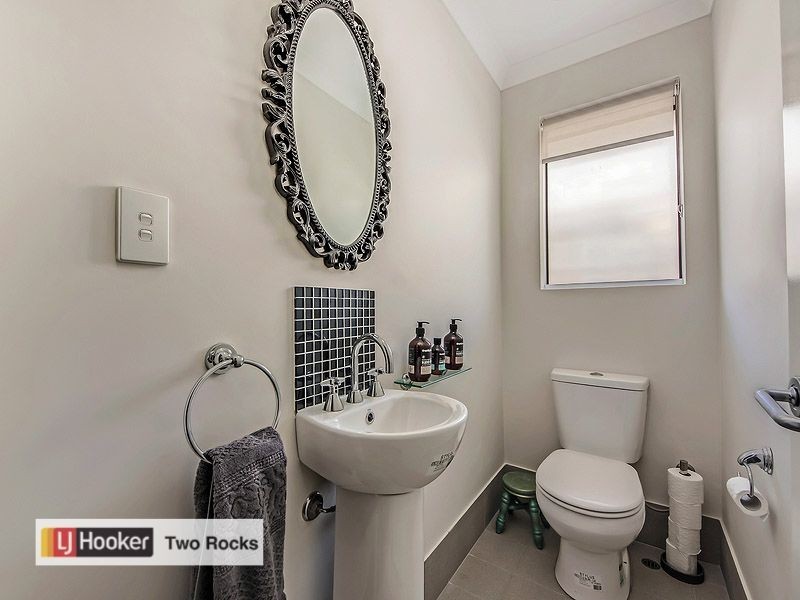 42 Spinifex Loop, Yanchep WA 6035