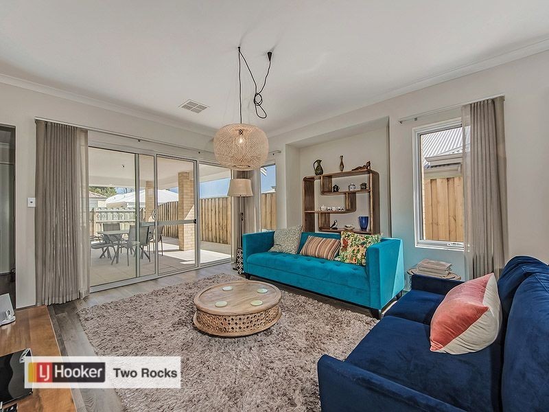 42 Spinifex Loop, Yanchep WA 6035