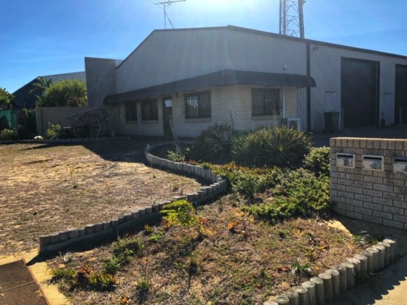 2 Bracknell Street, Yanchep WA 6035