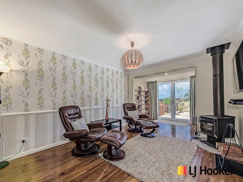 17 Evans Place, Two Rocks WA 6037