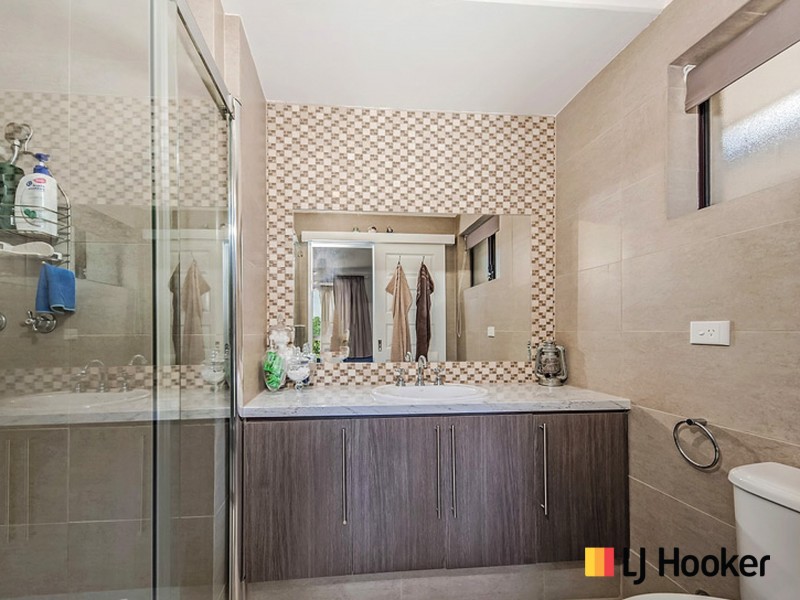 17 Evans Place, Two Rocks WA 6037