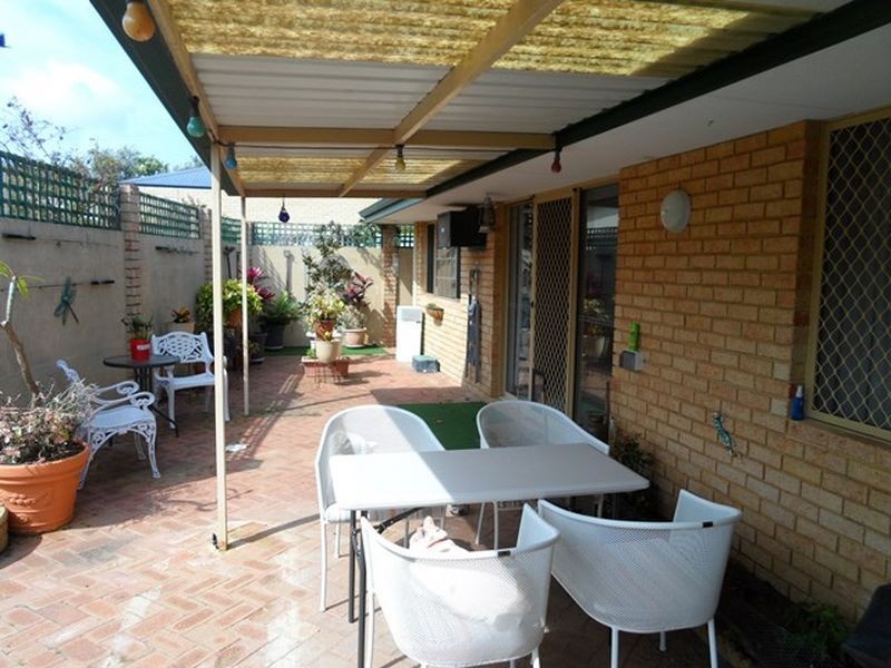 3A Charnwood Place, Two Rocks WA 6037