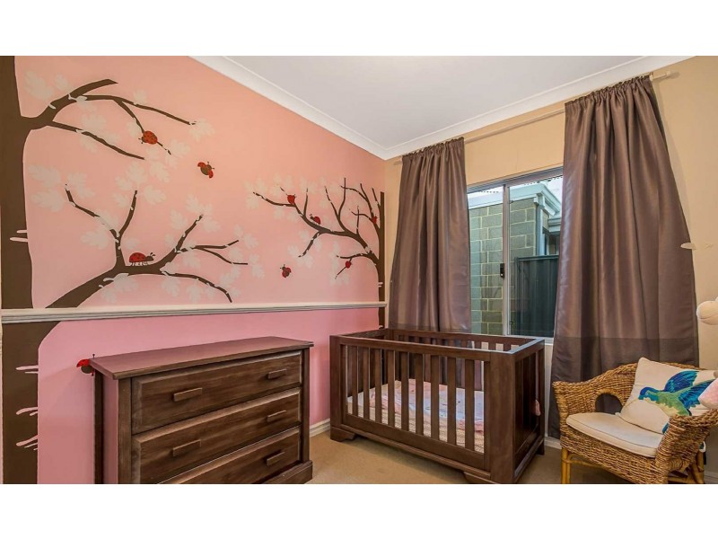 14 Equinox Avenue, Eglinton WA 6034