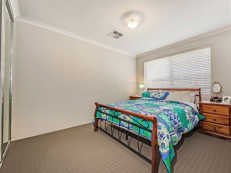 12 Current Street, Yanchep WA 6035