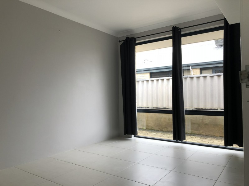 23 Frond Circuit, Banksia Grove WA 6031