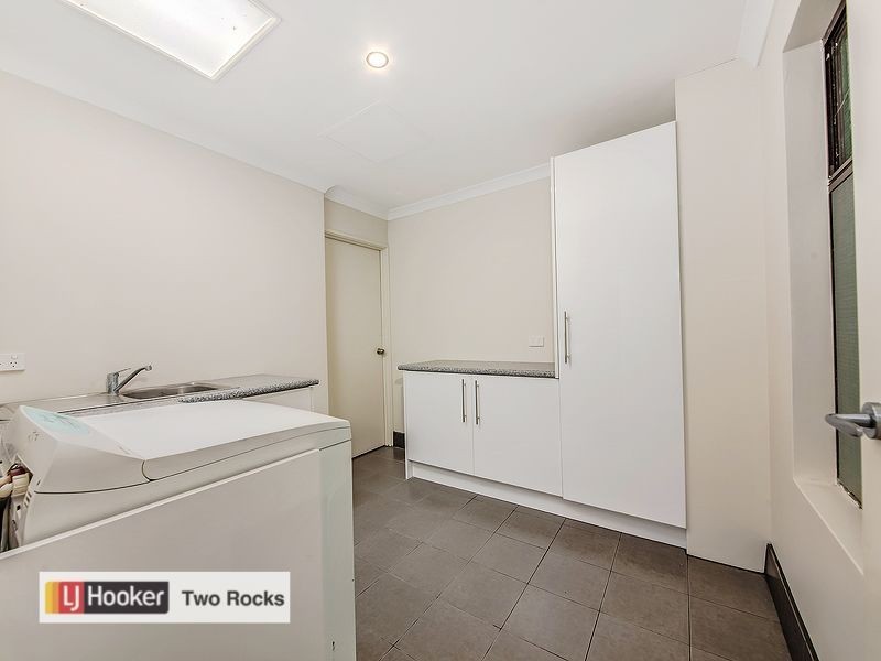 81 Lagoon Drive, Yanchep WA 6035