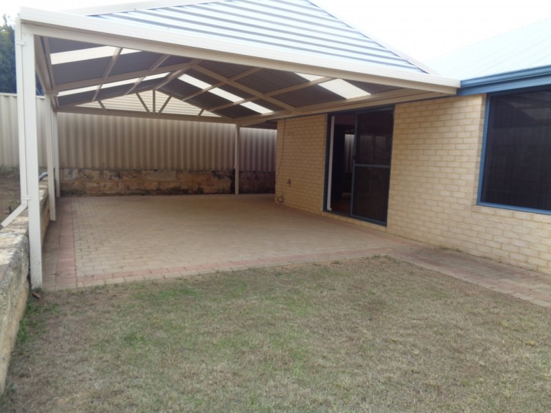 17 Pendleton Crescent, Butler WA 6036