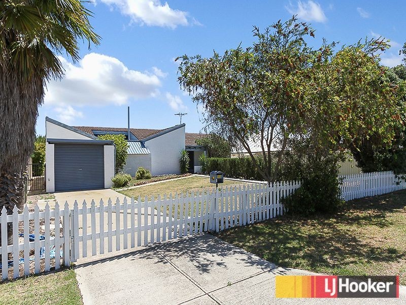 52 Weatherley Drive, Two Rocks WA 6037