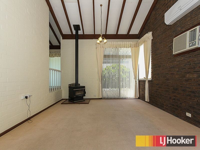 52 Weatherley Drive, Two Rocks WA 6037