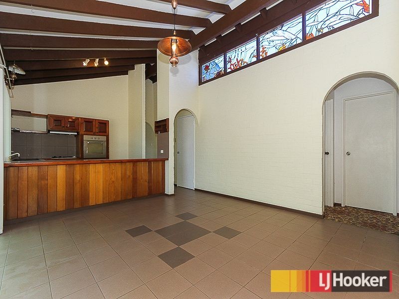 52 Weatherley Drive, Two Rocks WA 6037