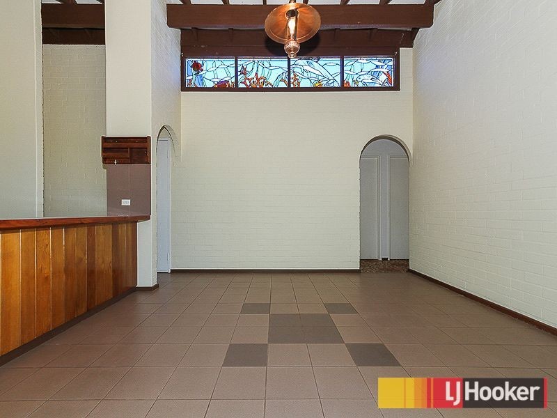 52 Weatherley Drive, Two Rocks WA 6037