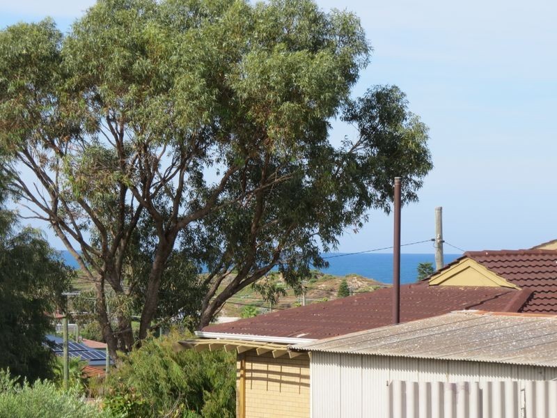 11 Evans Place, Two Rocks WA 6037