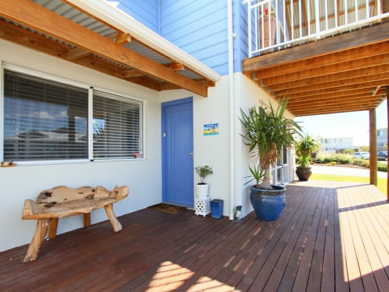 11 Clearview Street, Yanchep WA 6035