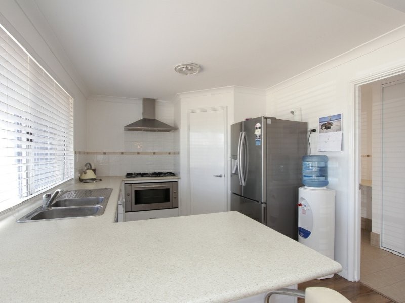 11 Clearview Street, Yanchep WA 6035