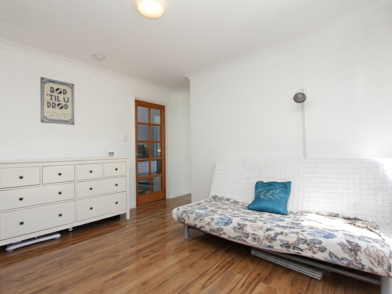 11 Clearview Street, Yanchep WA 6035