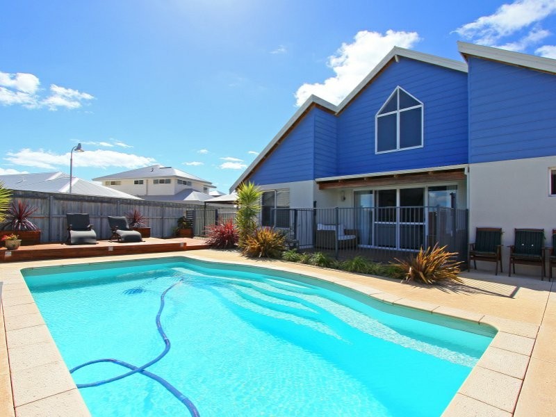 11 Clearview Street, Yanchep WA 6035