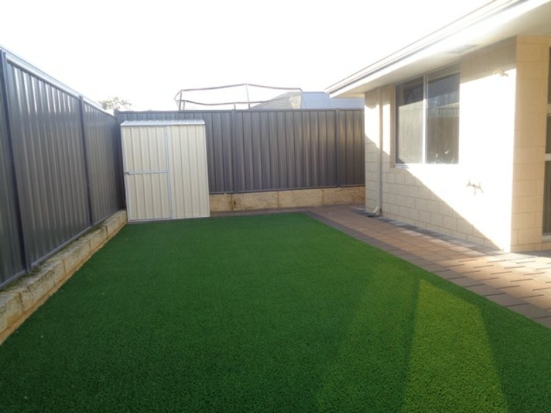 41 Avon Road, Yanchep WA 6035