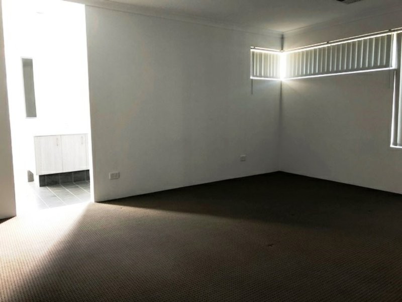 5 Garigal Street, Yanchep WA 6035