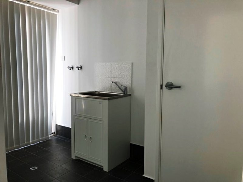 5 Garigal Street, Yanchep WA 6035