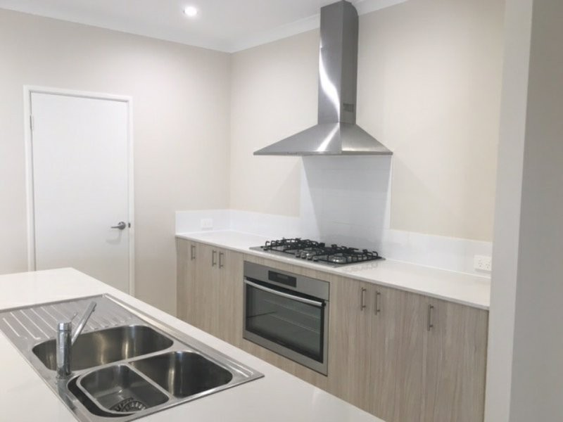 8 Gemfish Street, Two Rocks WA 6037