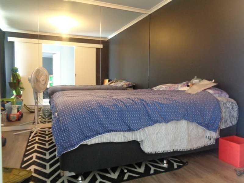 10 Lunar Street, Yanchep WA 6035