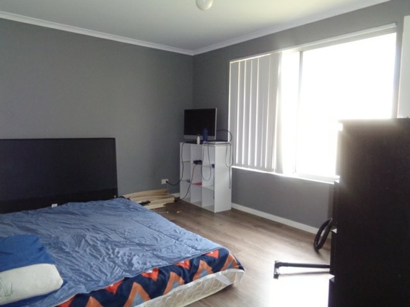 10 Lunar Street, Yanchep WA 6035