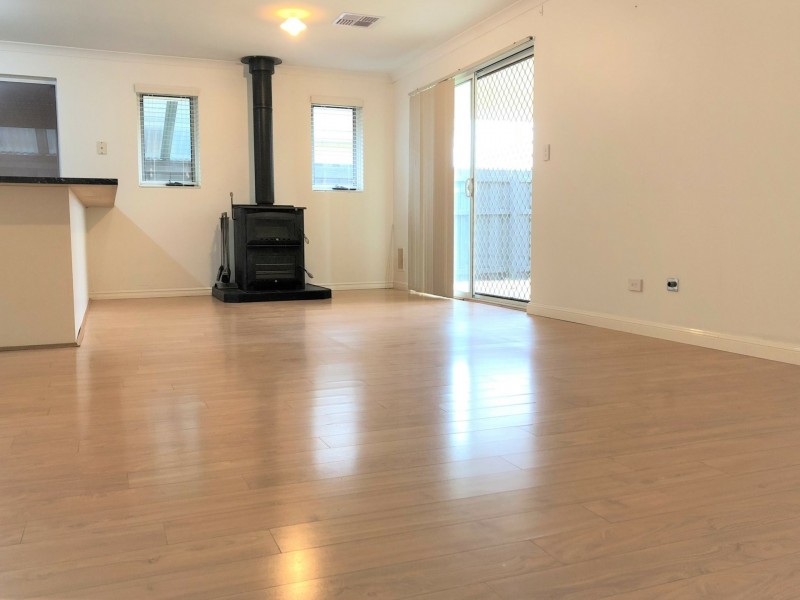 7 Oldsalt Brace, Yanchep WA 6035