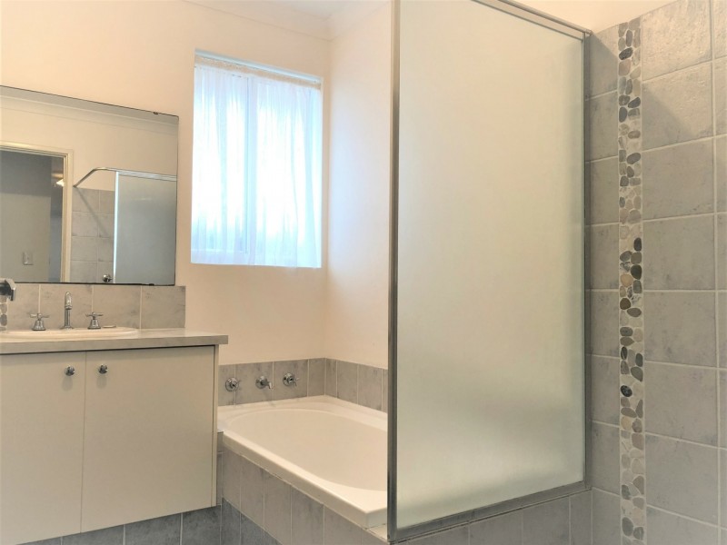 7 Oldsalt Brace, Yanchep WA 6035