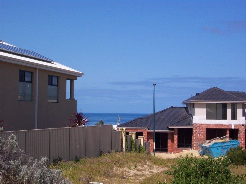 8 Sweep Ridge, Yanchep WA 6035