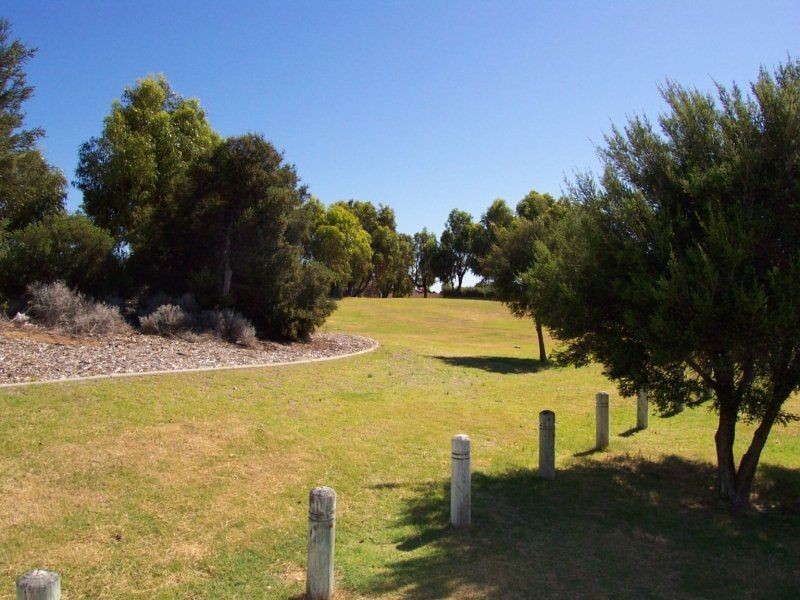 8 Sweep Ridge, Yanchep WA 6035