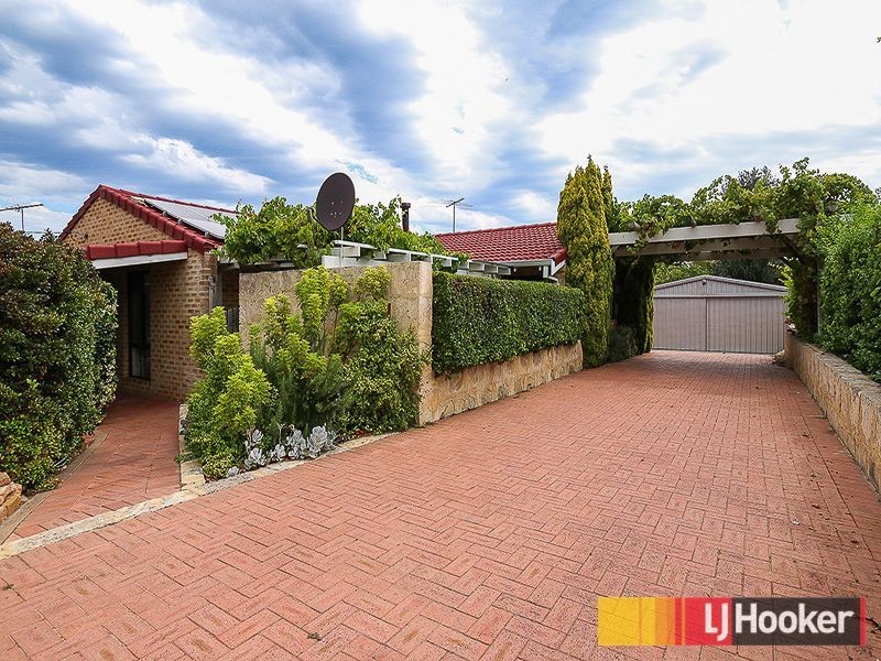 29 Whitfield Drive, Two Rocks WA 6037
